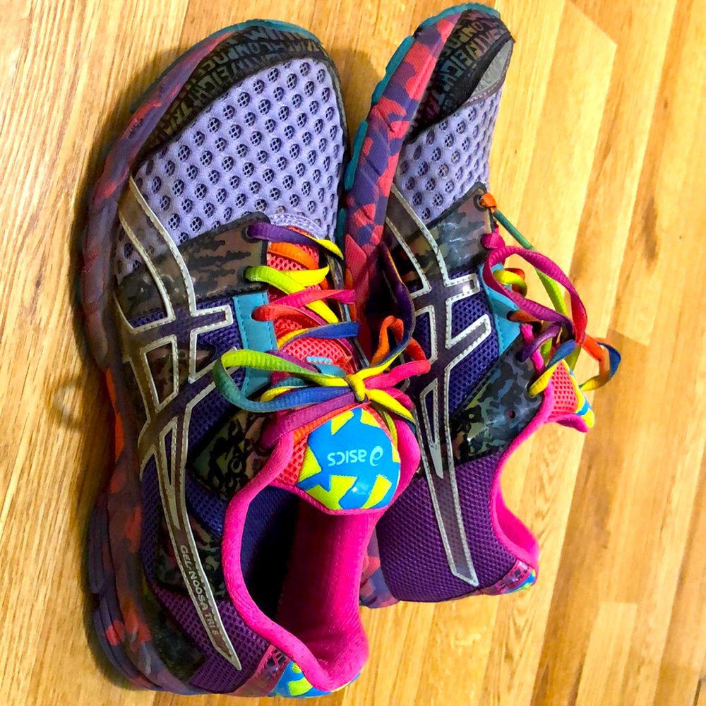 ASICS gel noosa TRI 8 RARE. UNIQUE. ONE OF A KIND.